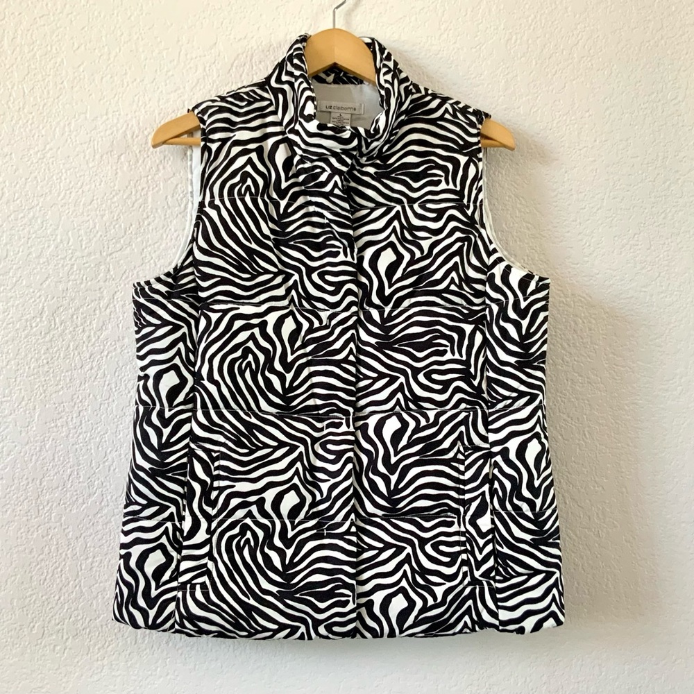 Liz Claiborne Bold Black and White Puffer Vest, Sz L